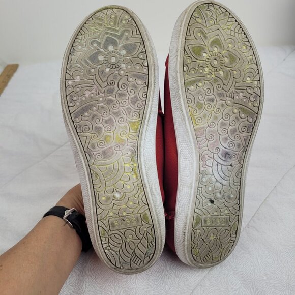 Bobs Skechers Memory Foam red canvas slip on lace sneakers gold trim preppy 8 - Picture 7 of 10